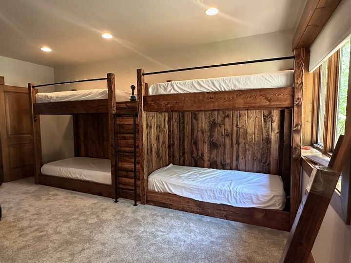 Alys Beach Bunk Bed | Park City Bunk Beds
