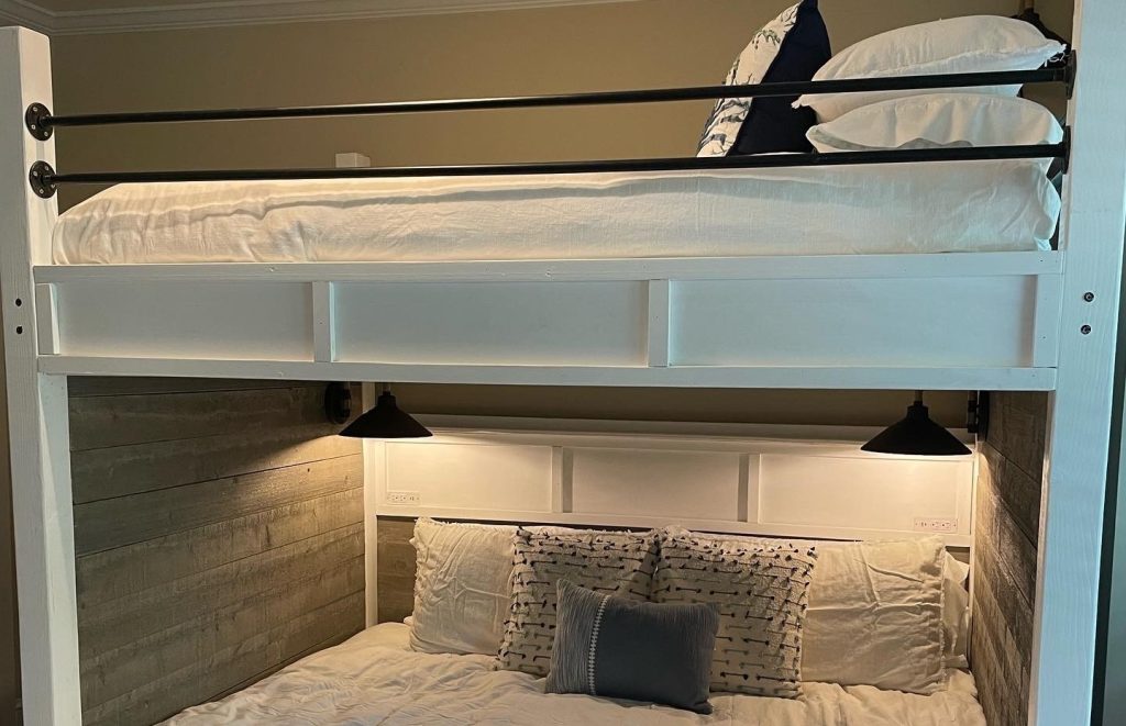 Thumbnail: Carolina Beach House Bunk Bed