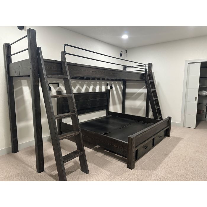 Thumbnail: Rosemary Beach Triple Bunk Bed